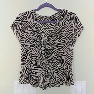 STORE CLOSING MAKE AN OFFER! Victoria's Secret top